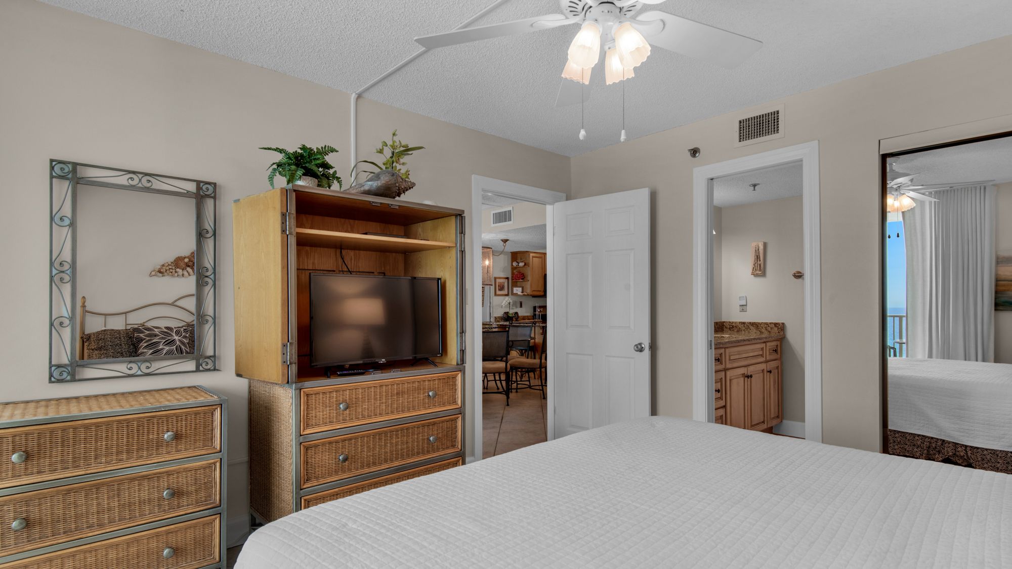 BeachCrest 805 King Bedroom