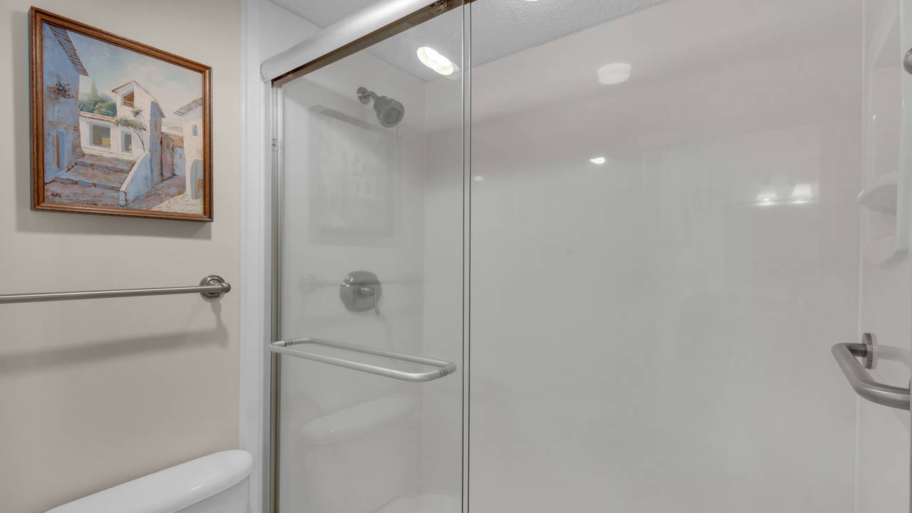 BeachCrest 805 Private Bathroom BeachCrest 805 Private Bathroom