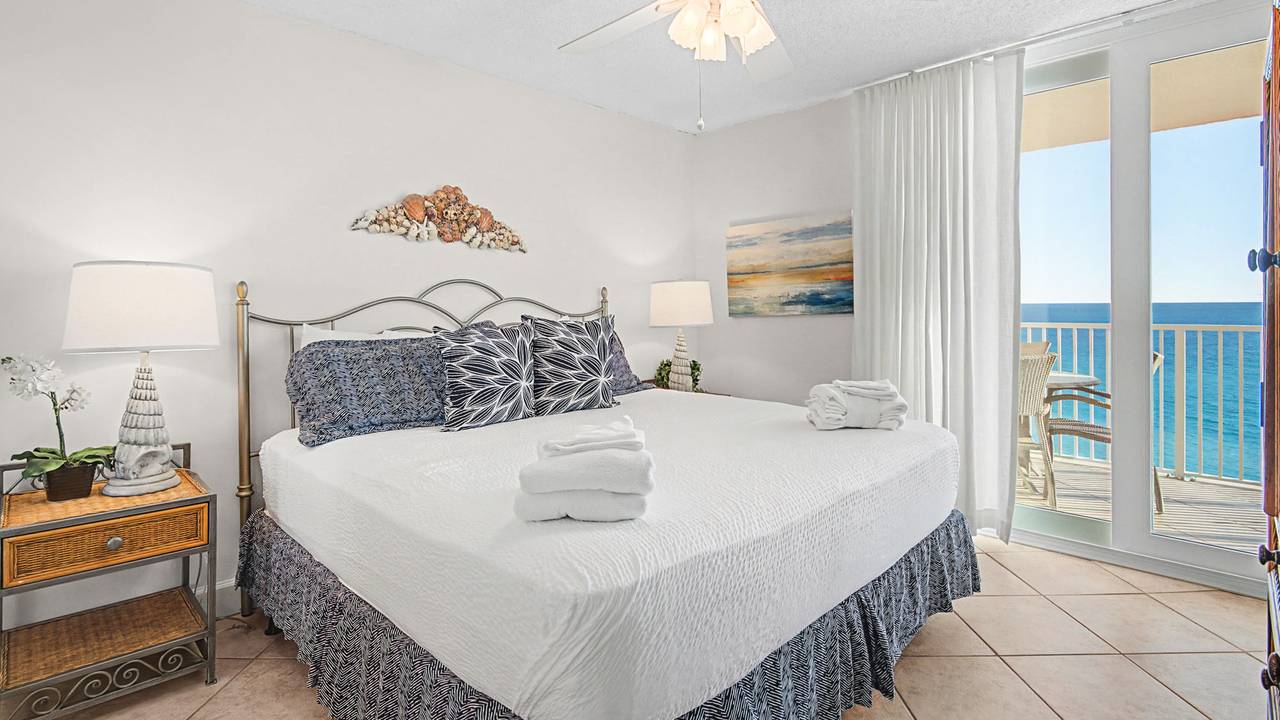 BeachCrest 805 - Primary King bedroom with balcony access BeachCrest 805 - Primary King bedroom with balcony access