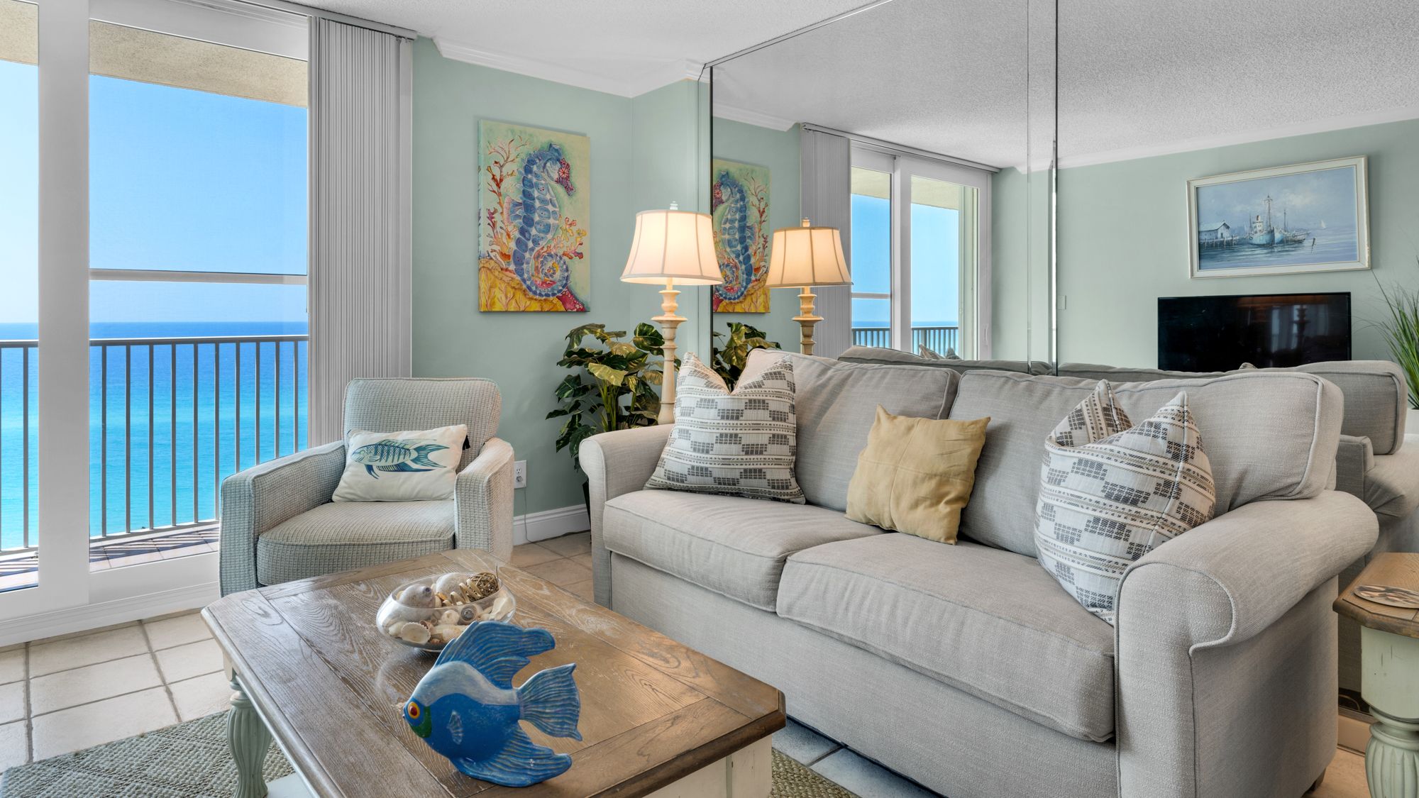 BeachCrest 901 Living Area