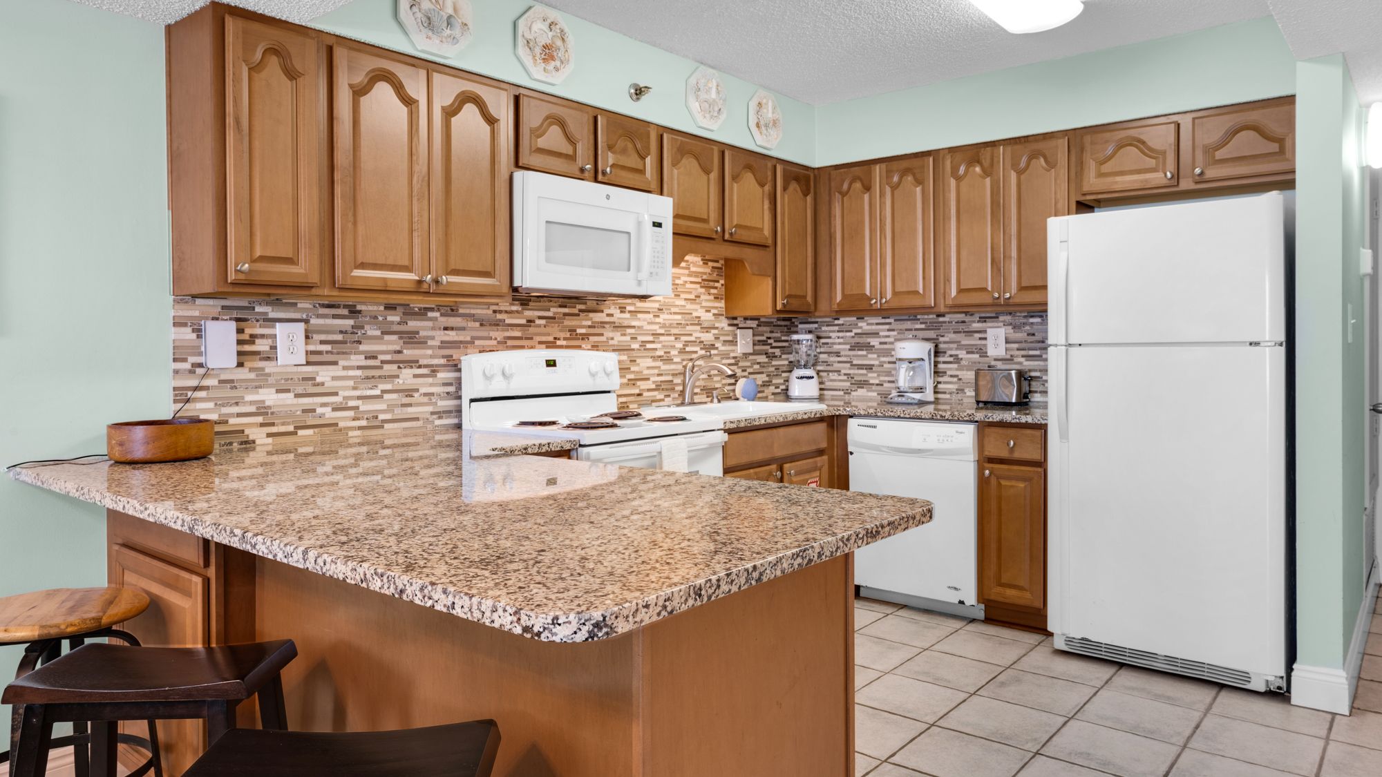 BeachCrest 901 Kitchen Area