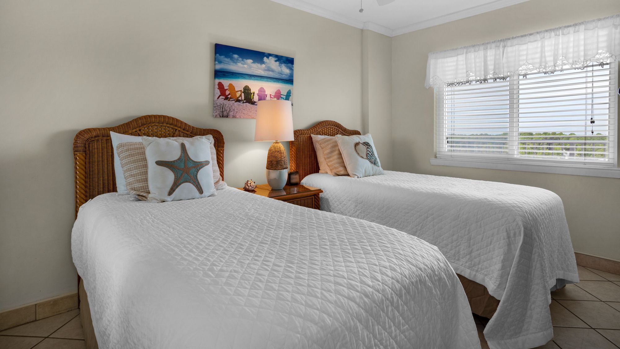 BeachCrest 902 Twin Beds