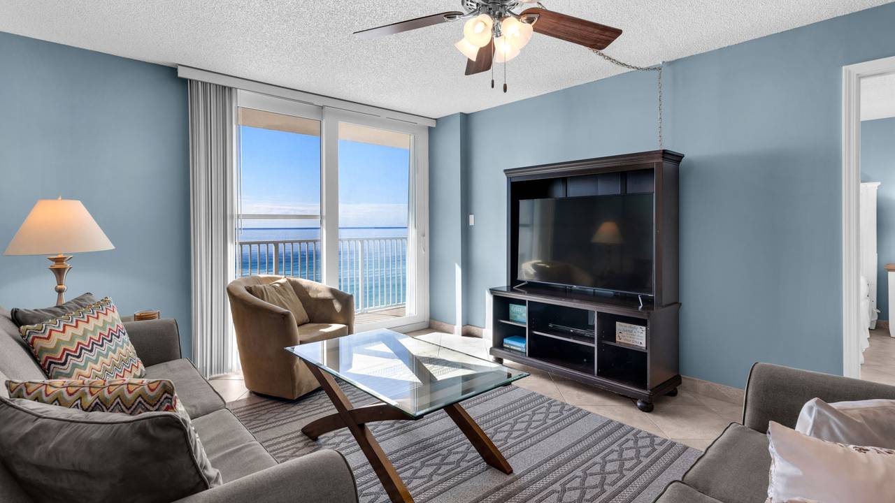 BeachCrest 904 Living Area BeachCrest 904 Living Area