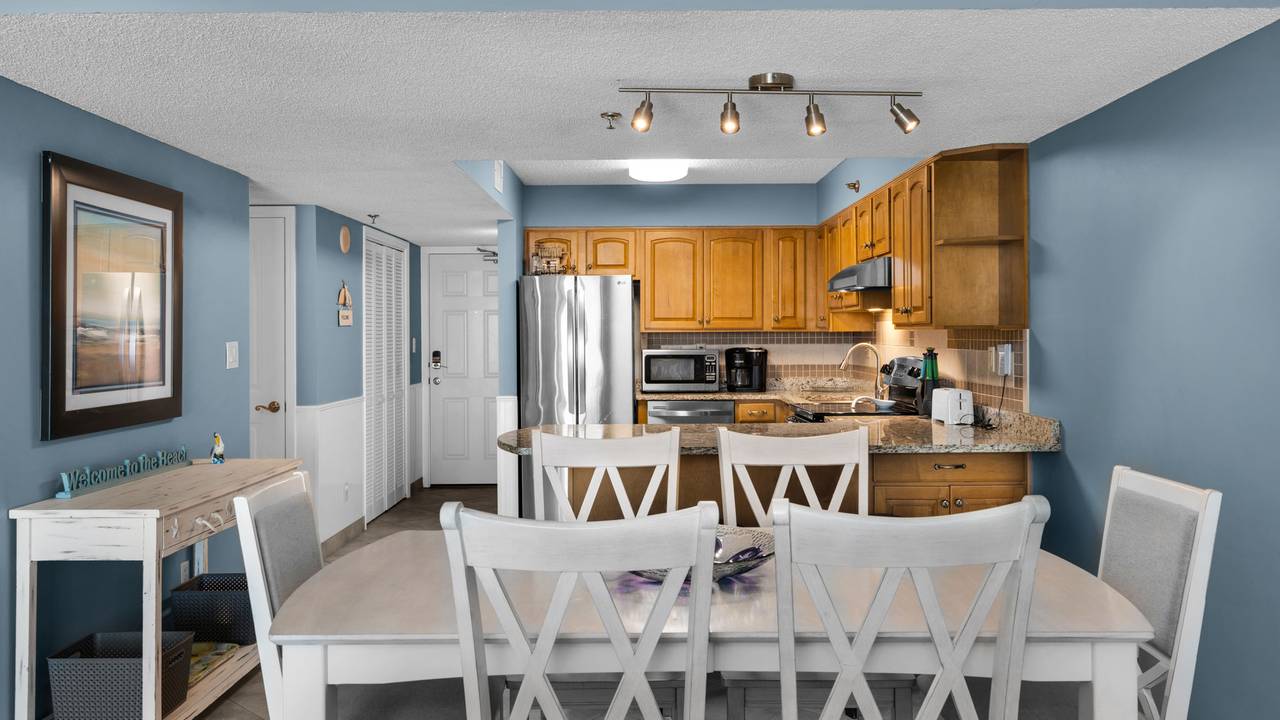 BeachCrest 904 Dining into Kitchen Area BeachCrest 904 Dining into Kitchen Area
