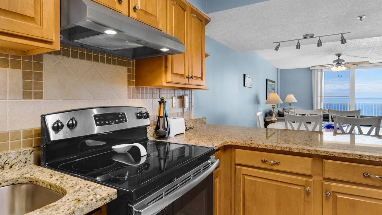 BeachCrest 904 Kitchen Area BeachCrest 904 Kitchen Area