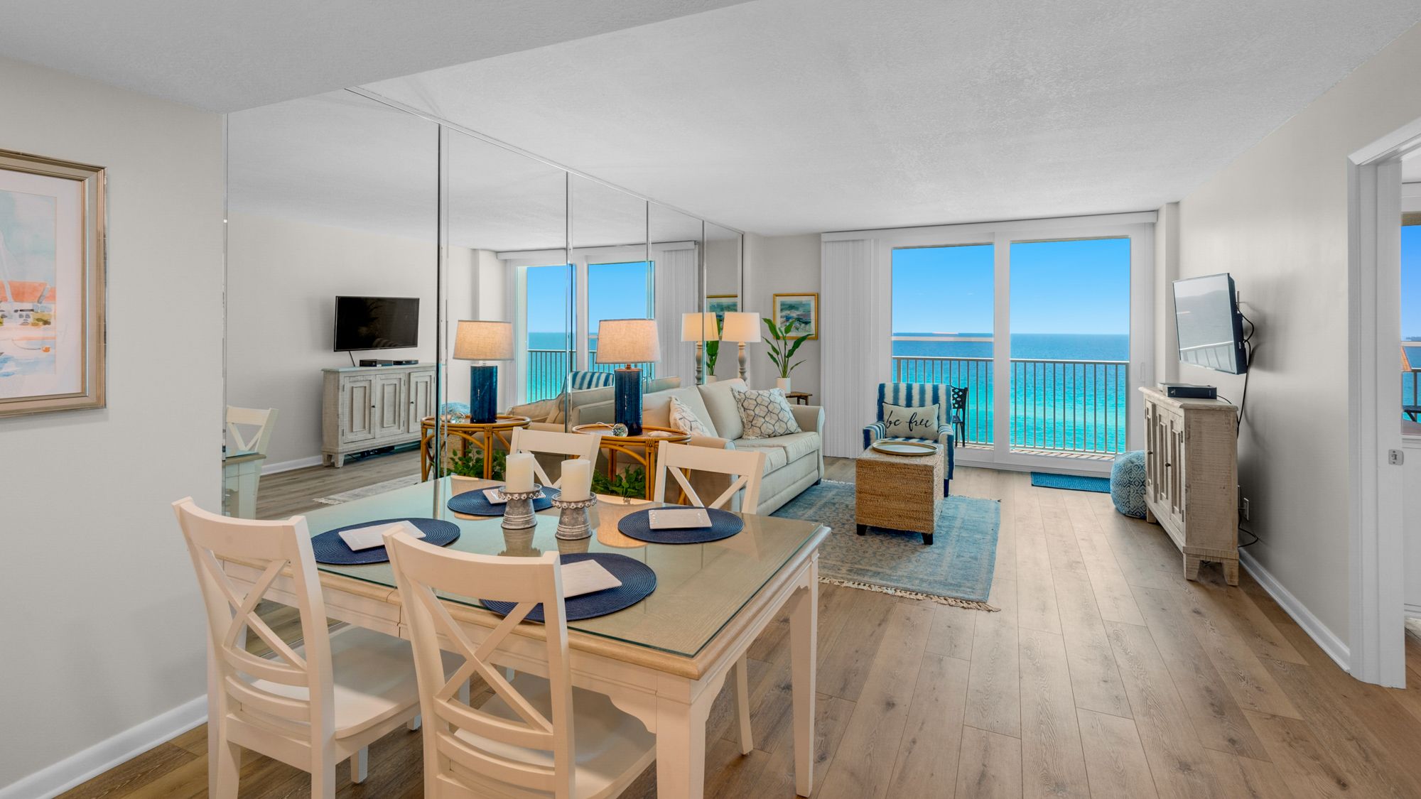 BeachCrest 1004 Dining Area and Living Area with Gulf View