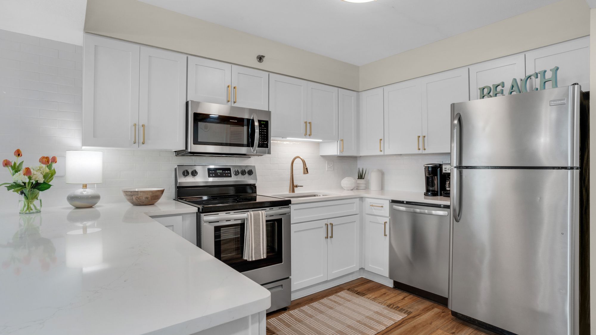 BeachCrest 1005 Kitchen