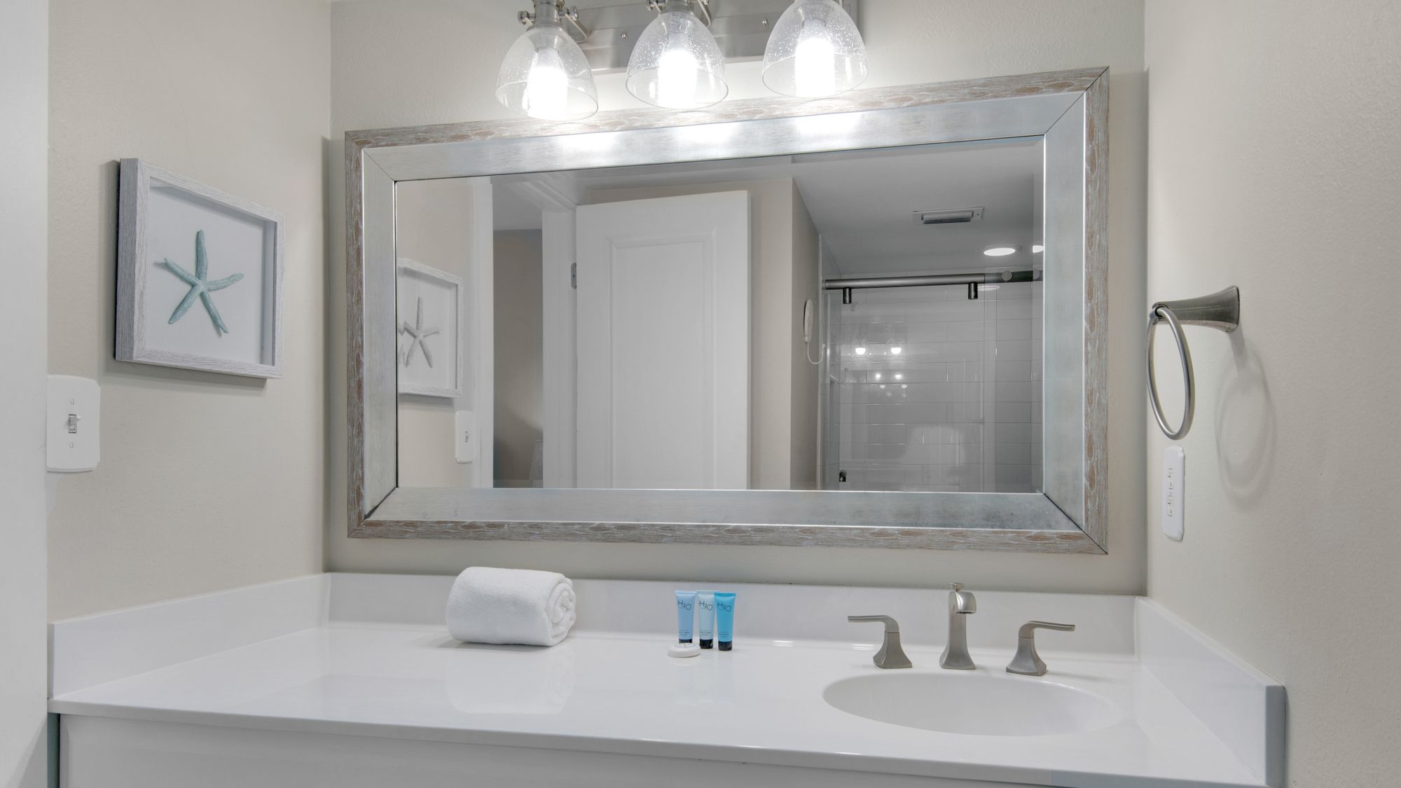 BeachCrest 1101 Master Bathroom