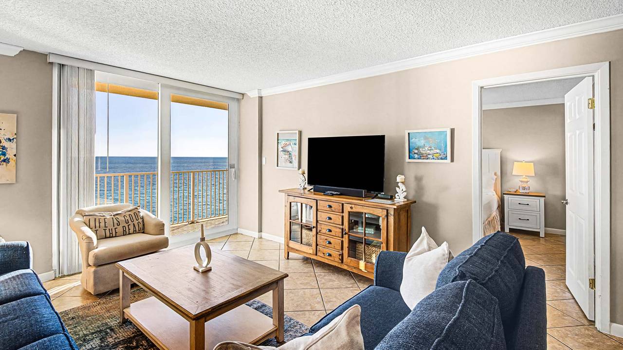 BreachCrest 1102 BreachCrest 1102