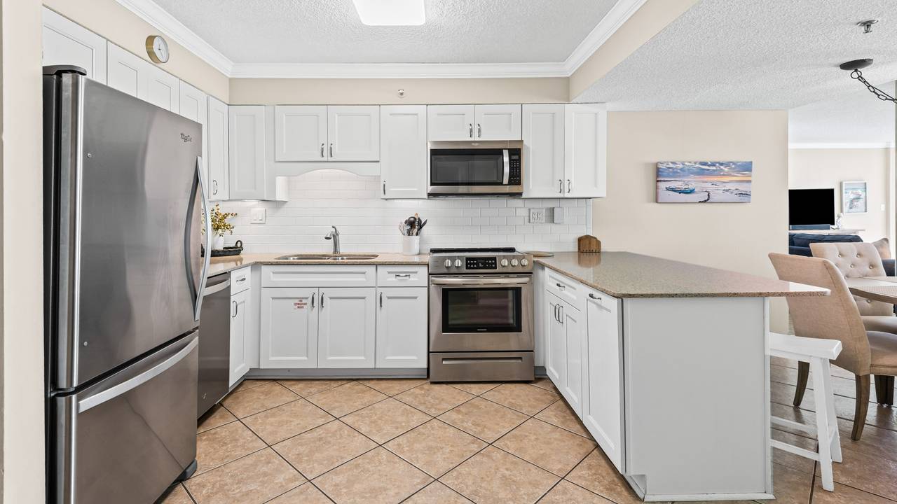 BreachCrest 1102 BreachCrest 1102