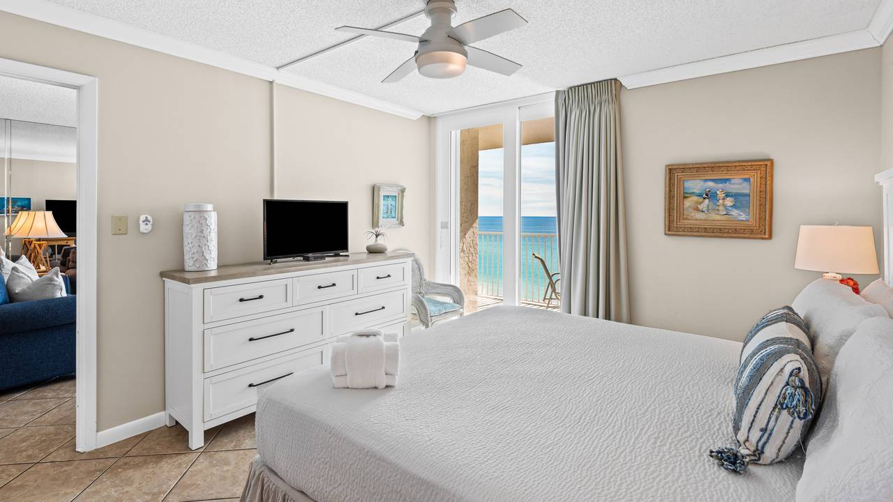 BreachCrest 1102 BreachCrest 1102