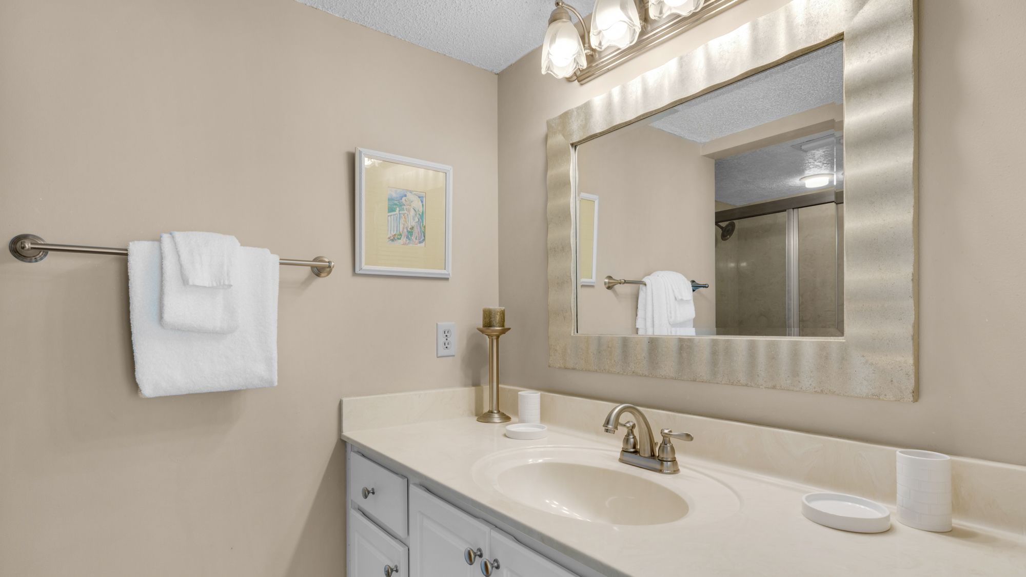 BeachCrest 1102 Bathroom