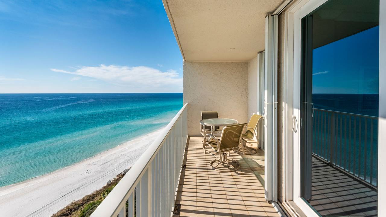 BreachCrest 1102 BreachCrest 1102