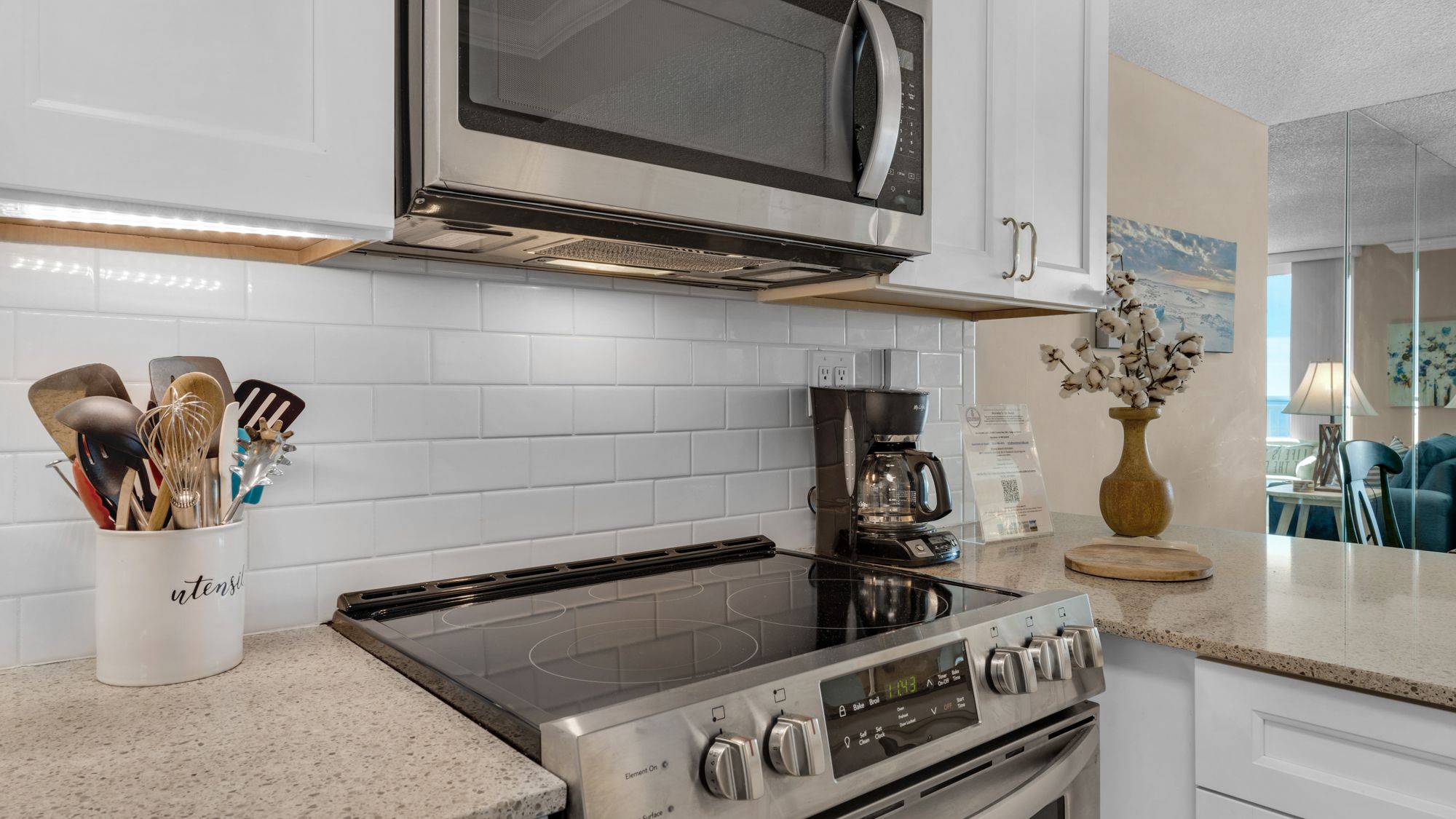 BeachCrest 1102 Kitchen