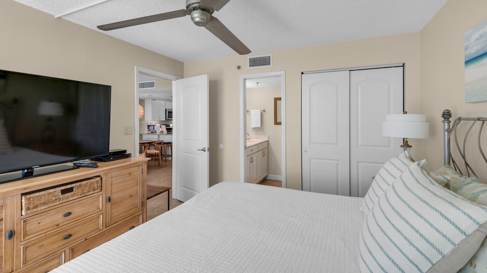 BeachCrest 1201 King Master Bedroom