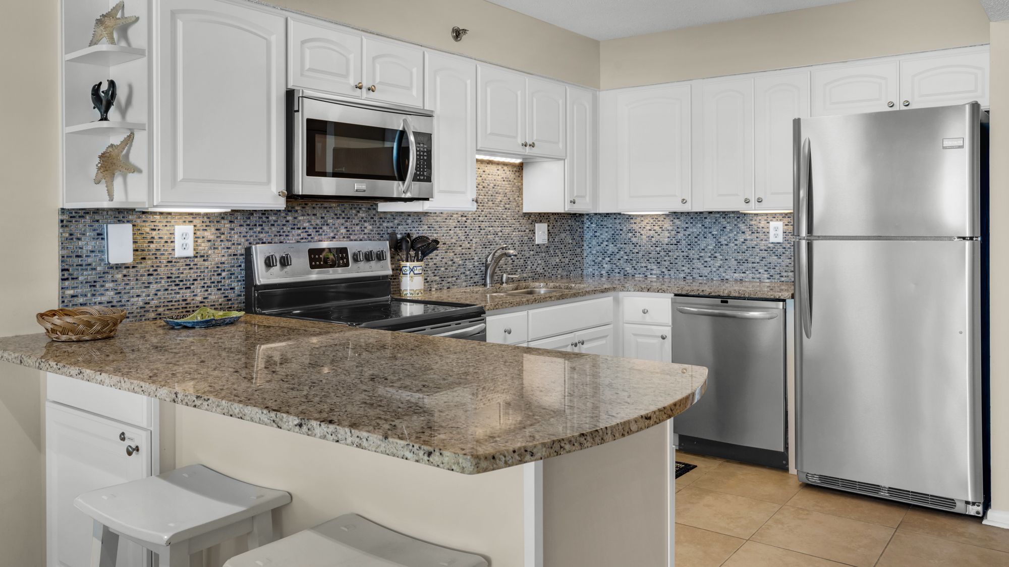 BeachCrest 1203 Kitchen