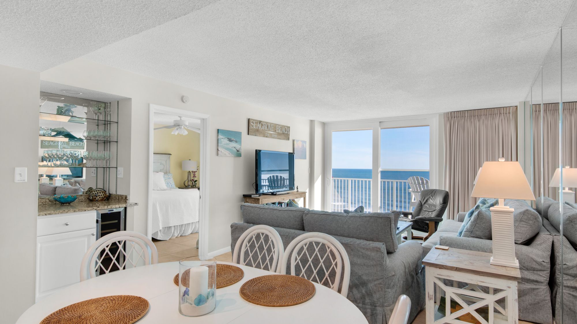 BeachCrest 1203 Dining & Living area with gulf view