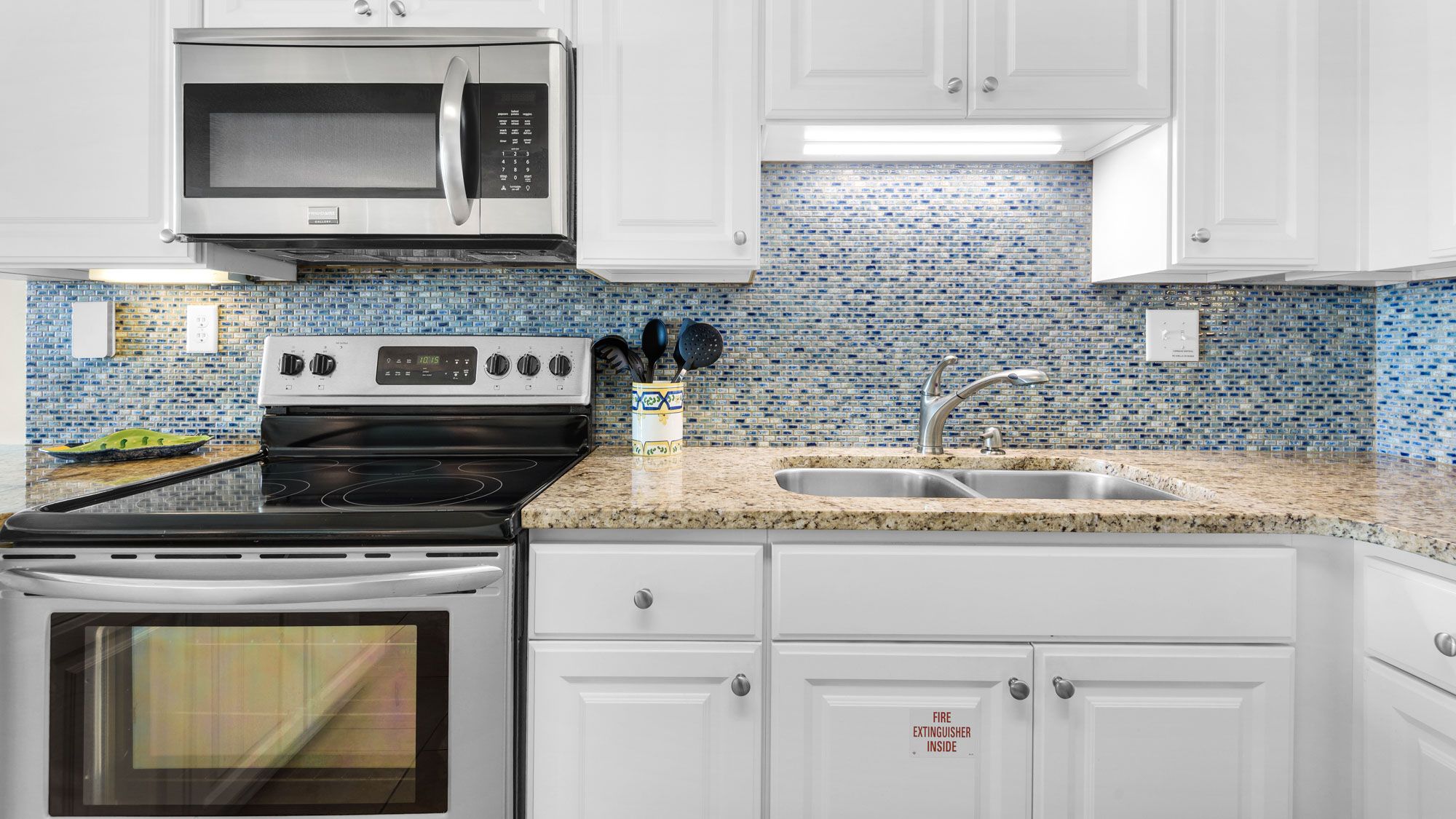 BeachCrest 1203 Kitchen 