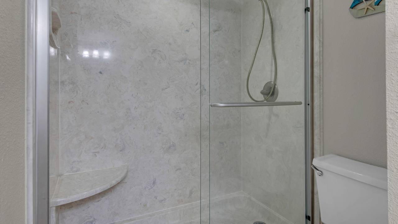 BeachCrest 1204 Master Bath BeachCrest 1204 Master Bath