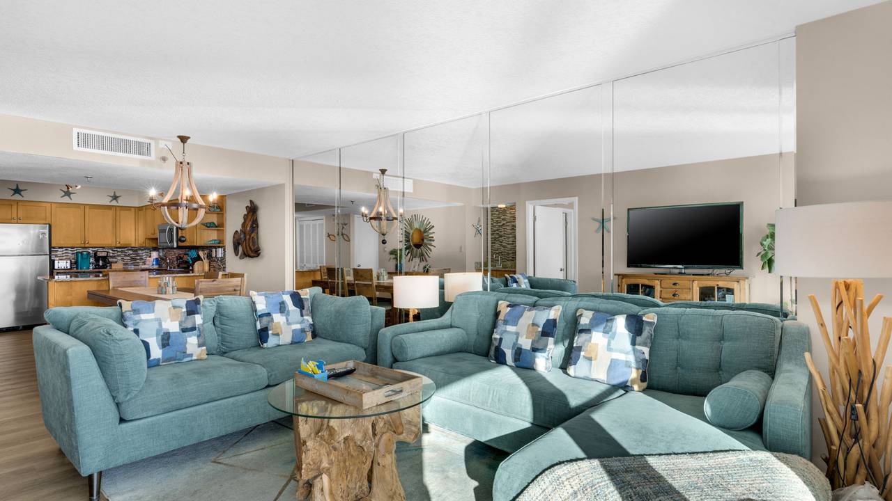 BeachCrest 1204 Living Area BeachCrest 1204 Living Area