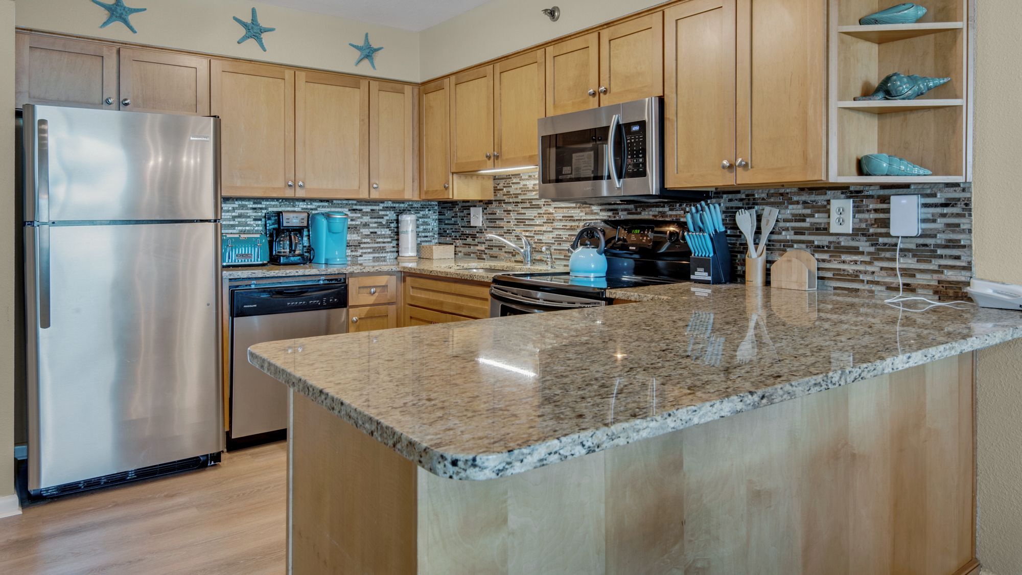 Beacrest 1204 Kitchen Area