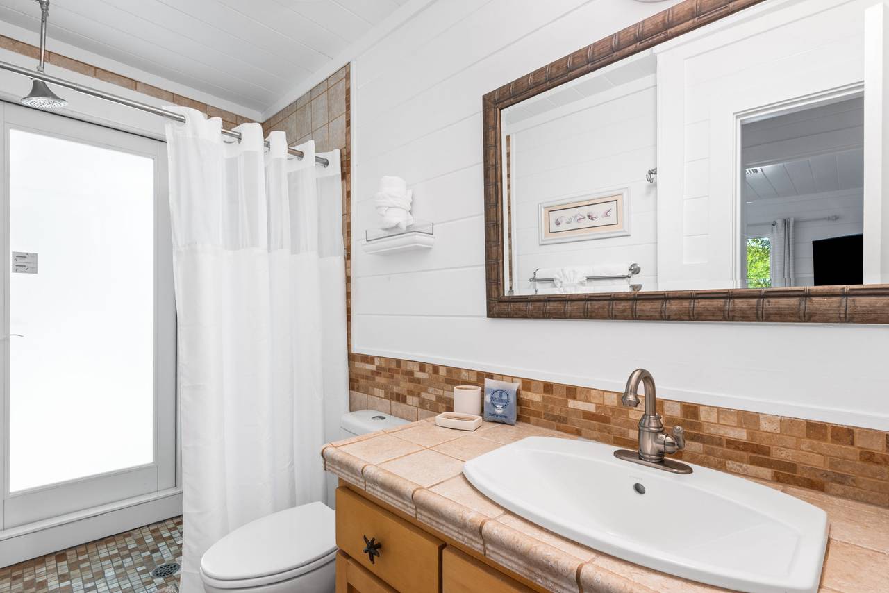 Bella Vista Bathroom 2 Bella Vista Bathroom 2