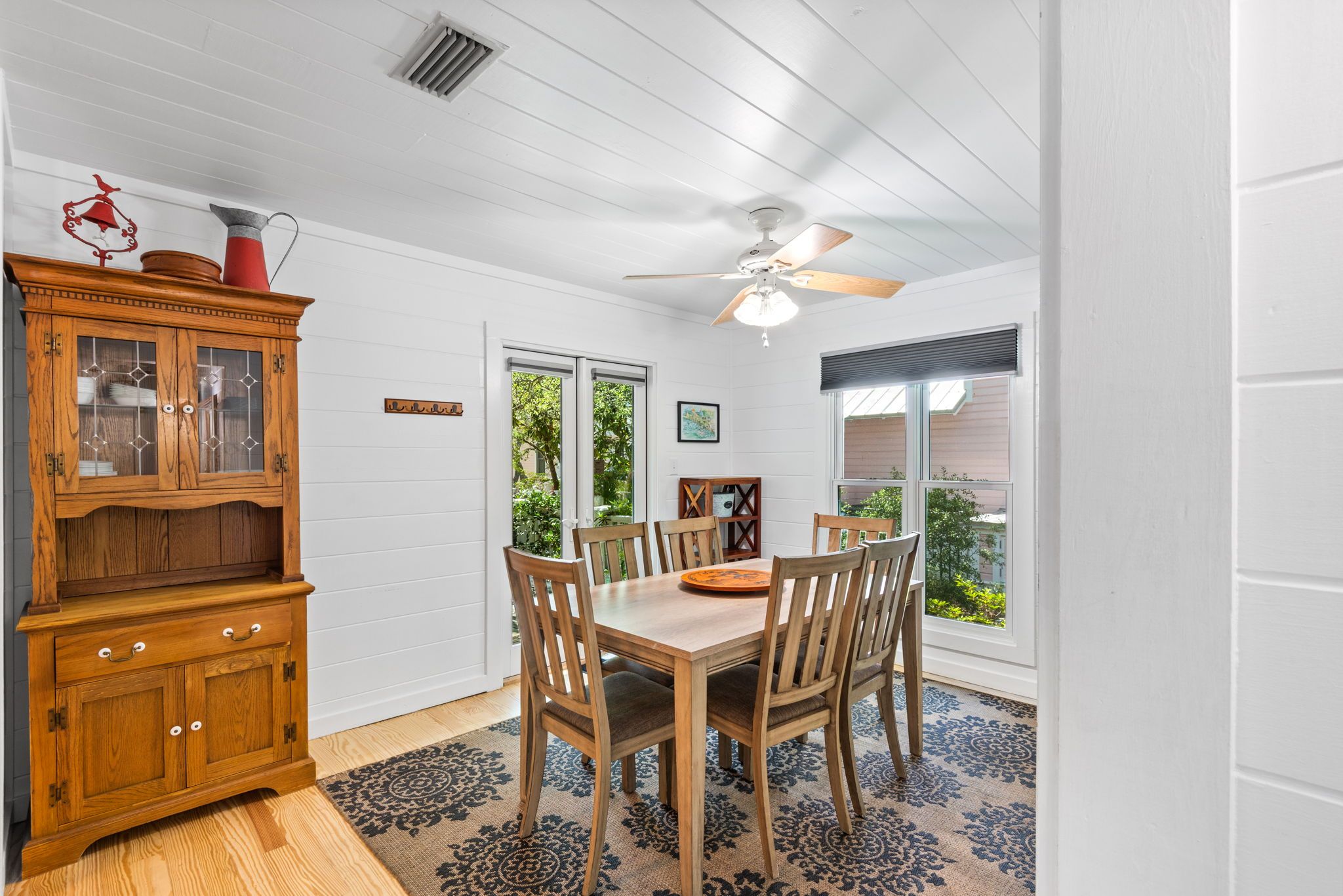 Bella Vista Dining area