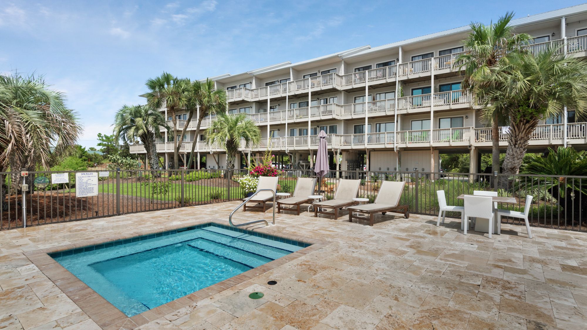 Beachfront II Grounds and Amenities