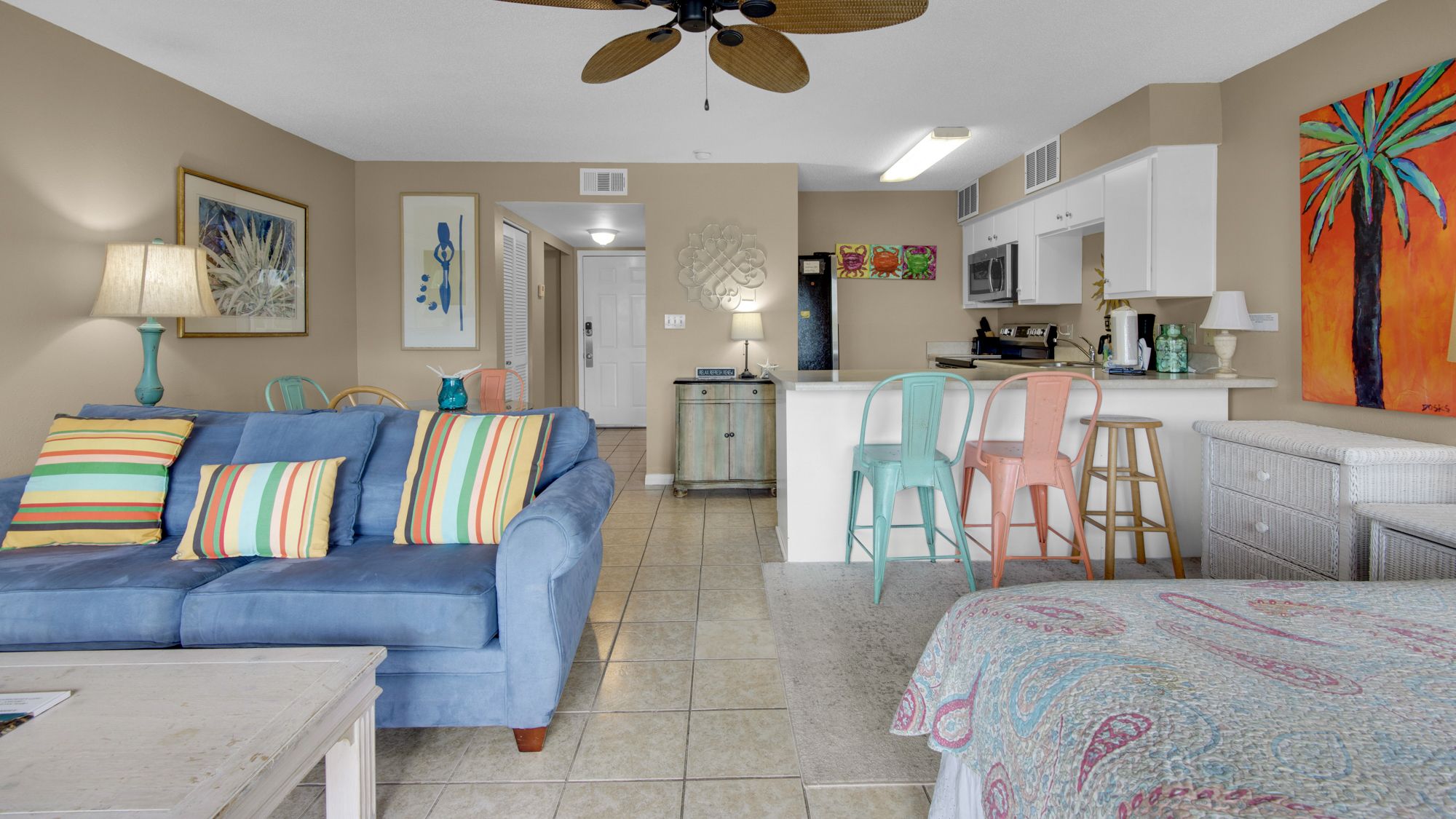 Beachfront II 202A Main Area