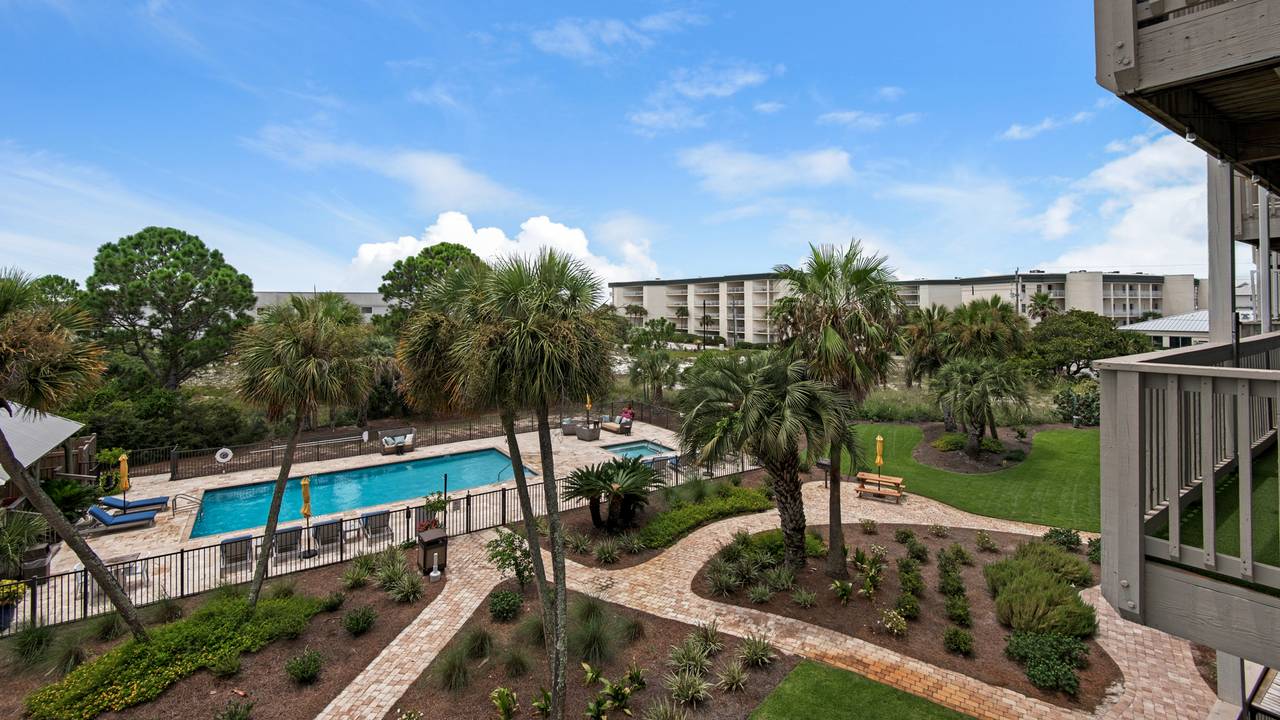 Beachfront II 202A Balcony Beachfront II 202A Balcony
