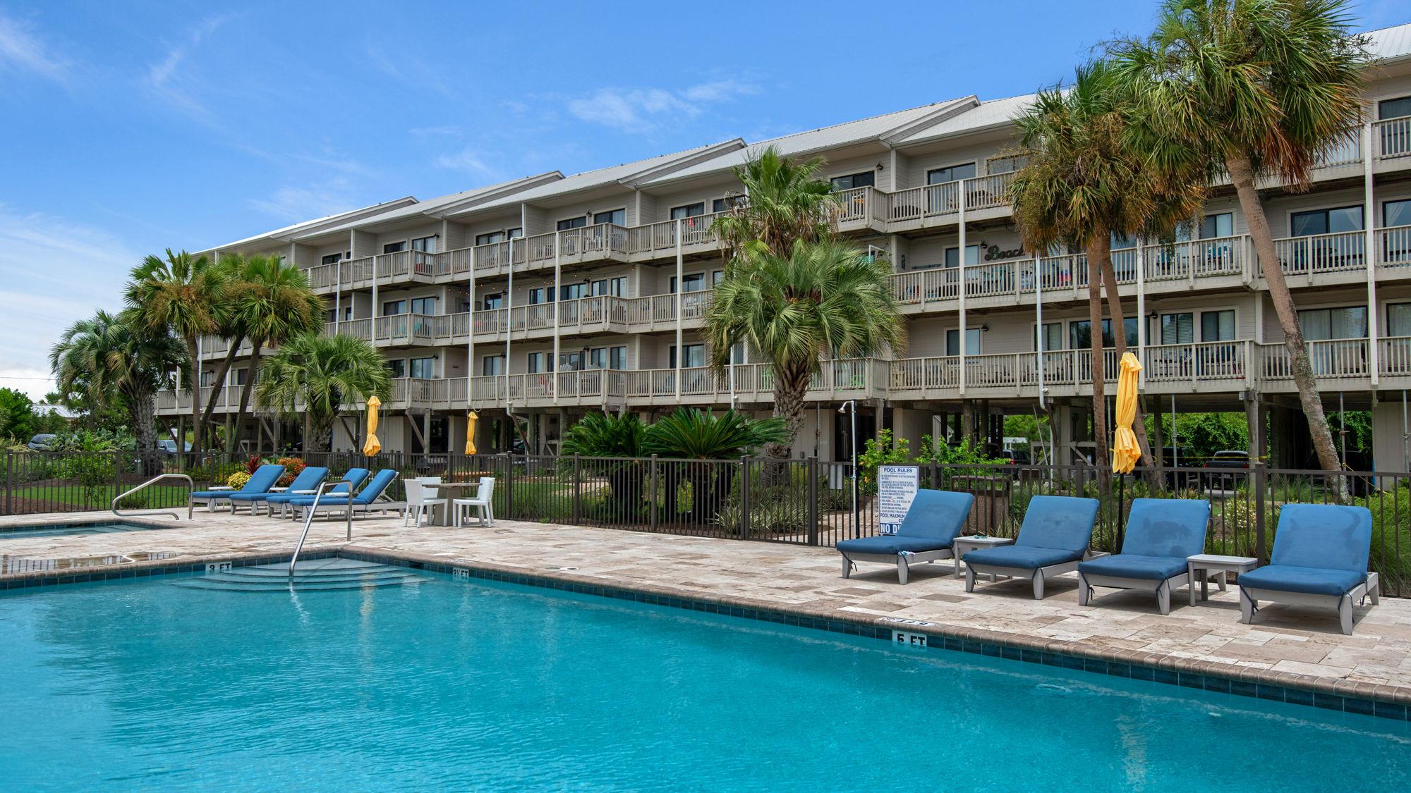 Beachfront II Grounds and Amenities