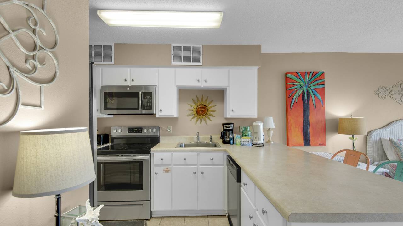Beachfront II 202A Kitchen Beachfront II 202A Kitchen