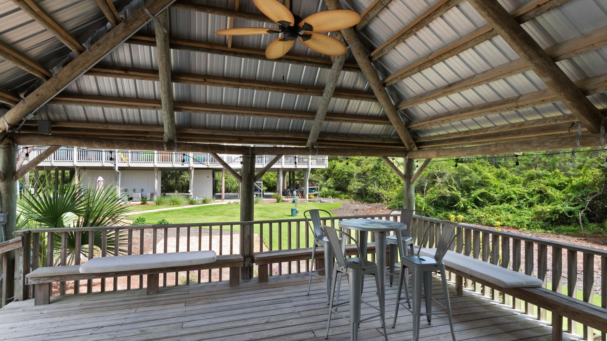 Beachfront II Grounds and Amenities