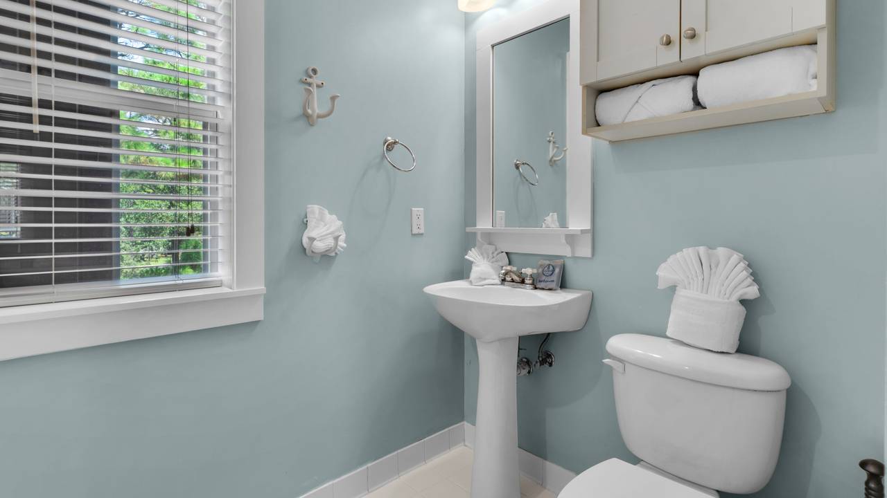 Beach Bungalow 101 Bathroom 1 Beach Bungalow 101 Bathroom 1