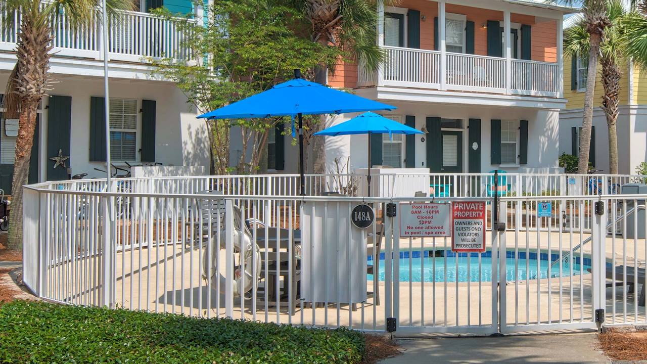 Bungalows at Seagrove Grounds & Amenities Bungalows at Seagrove Grounds & Amenities