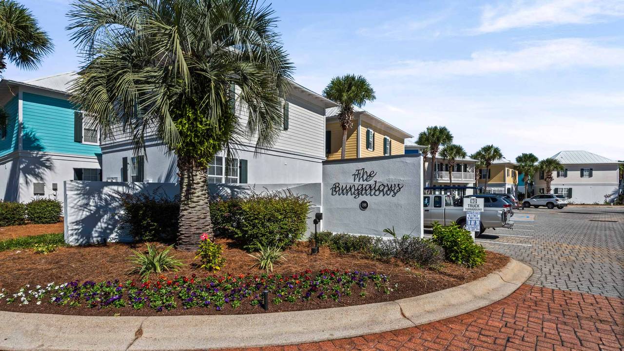 Bungalows at Seagrove Grounds & Amenities Bungalows at Seagrove Grounds & Amenities