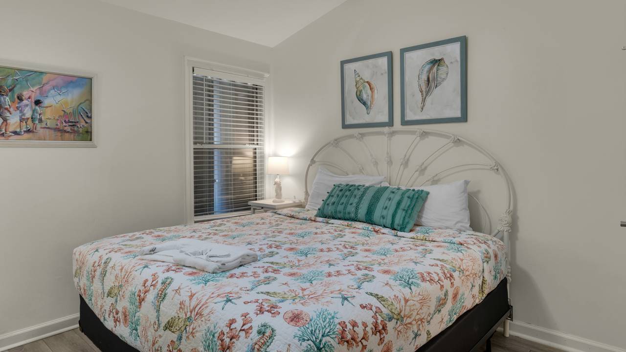 BLN9 Bedroom BLN9 Bedroom