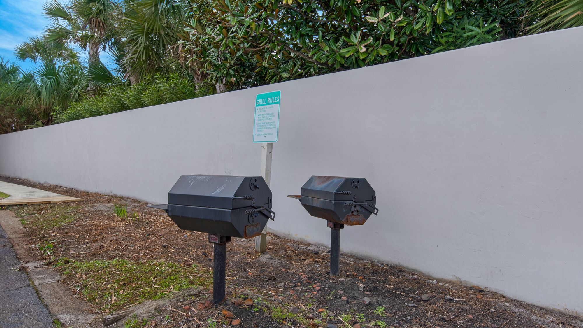 Blue Tide Grounds and Amenities