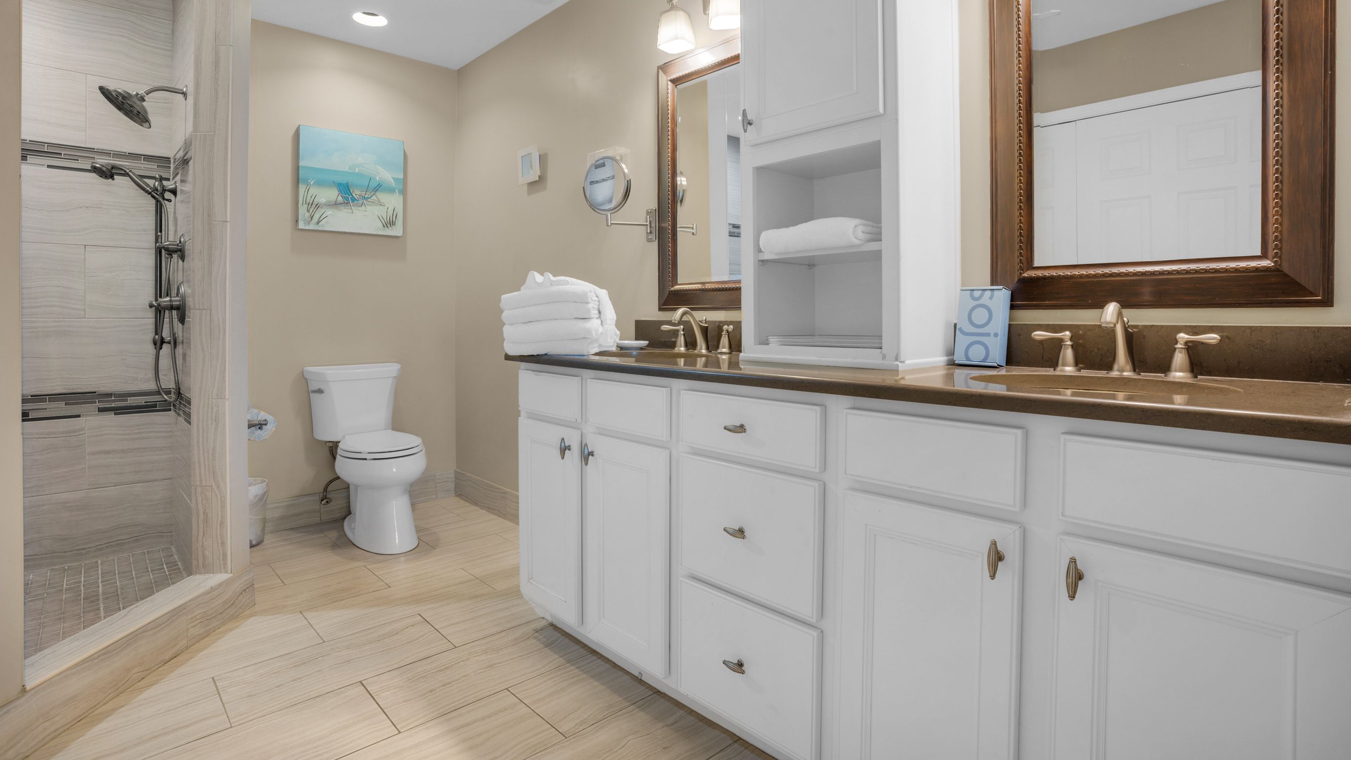 Blue Tide 3B Private Bathroom