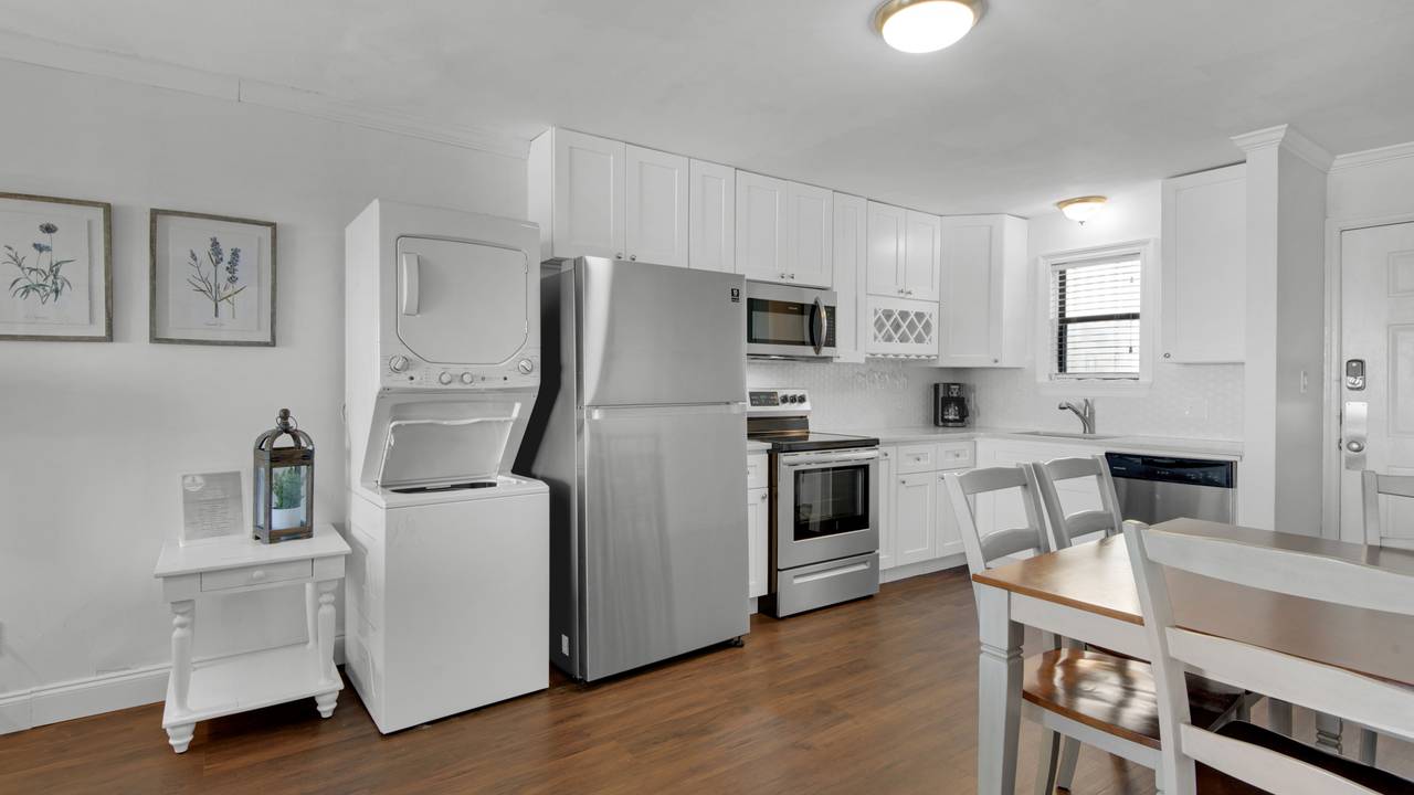 Beachside Condo 1 Kitchen and Laundry Beachside Condo 1 Kitchen and Laundry