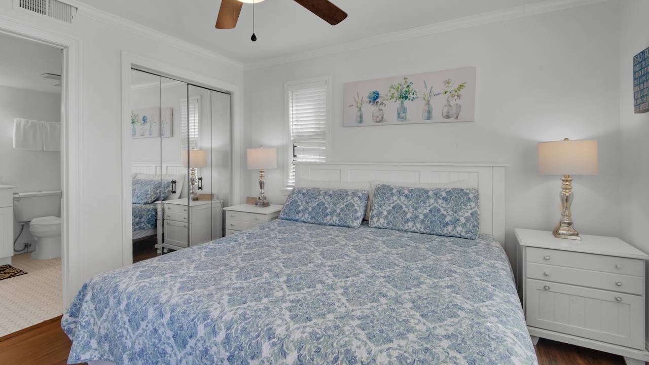 Beachside Condo 1 King Master Bedroom Beachside Condo 1 King Master Bedroom