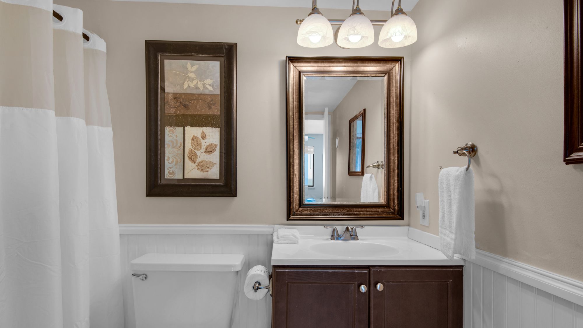 Beachside Condo 6 Bathroom