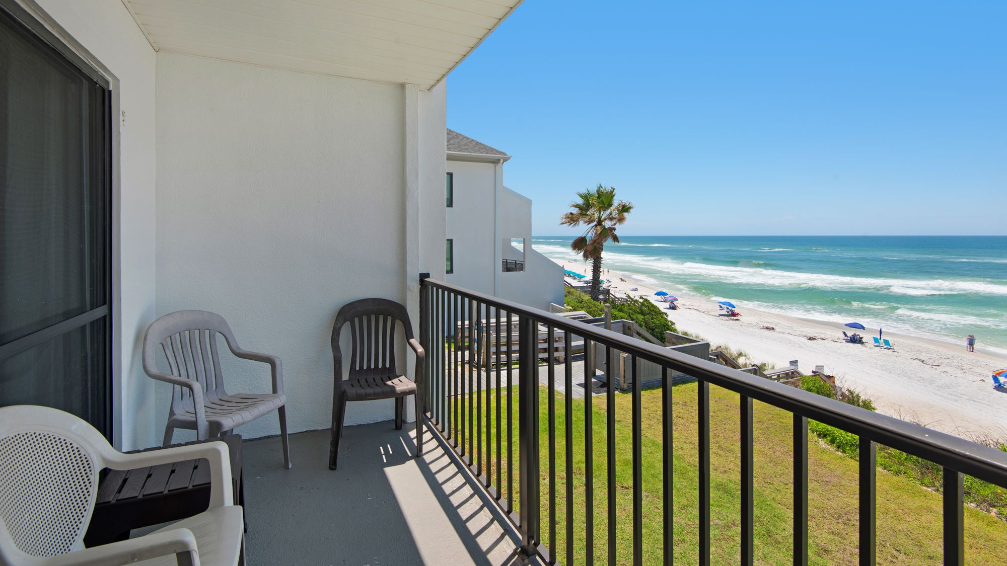 Beachside Condo 6 Balcony Area
