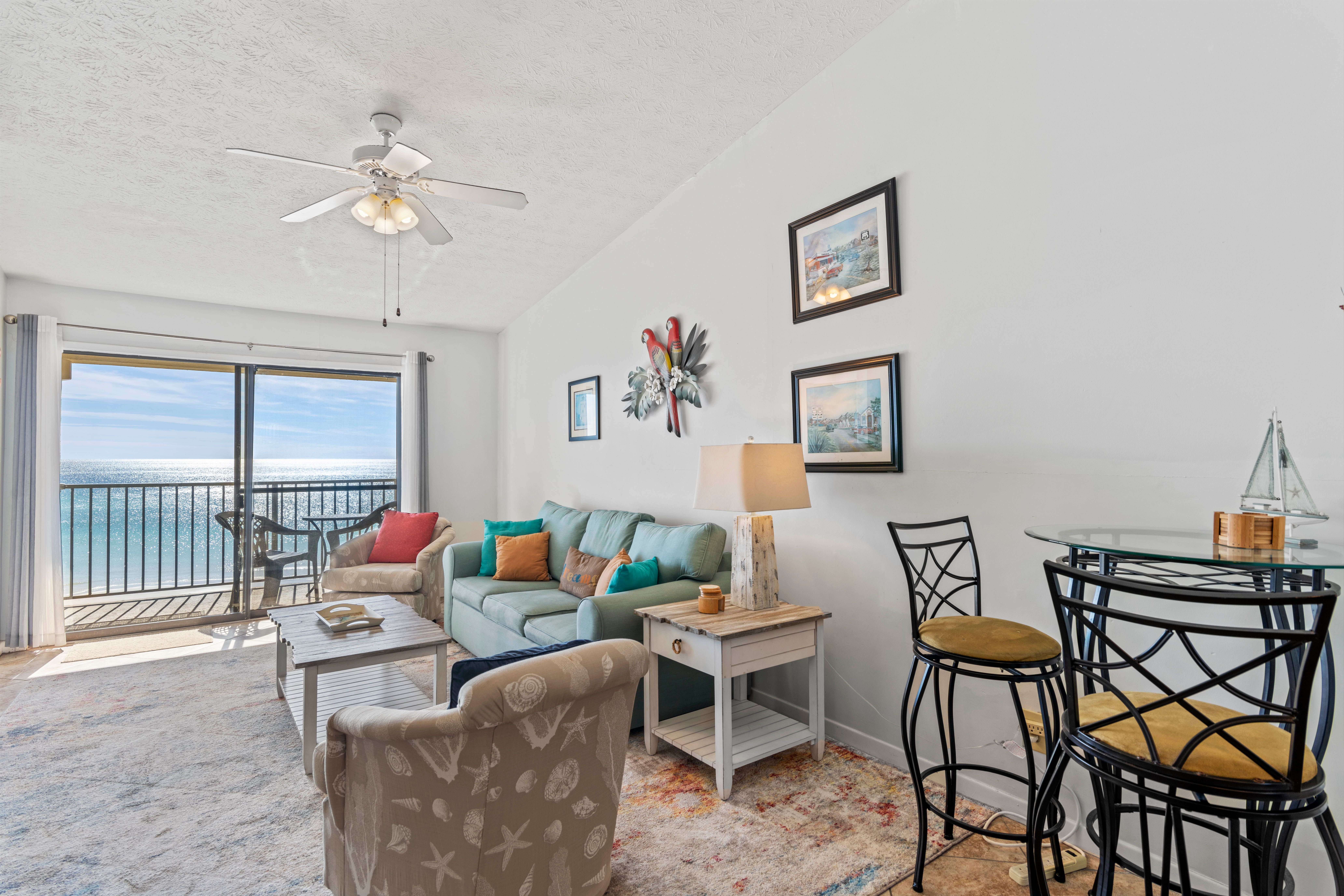 Beachside Condo 9 Living Area