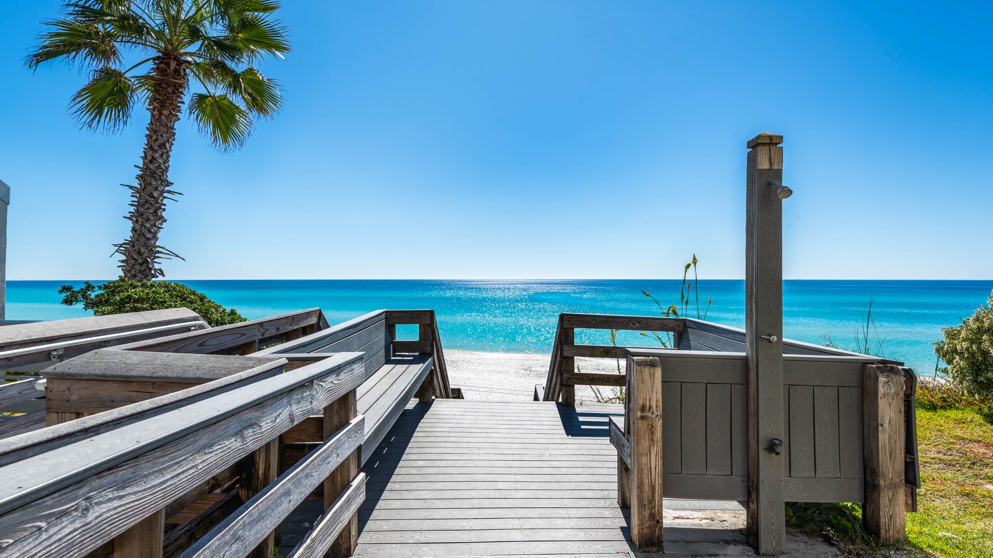 Beachside Grounds & Amenities