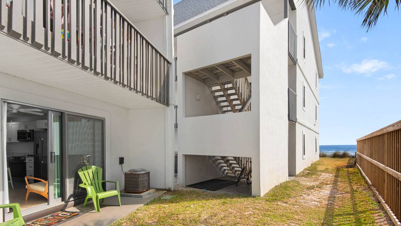 Beachside Condo 13 Beachside Condo 13