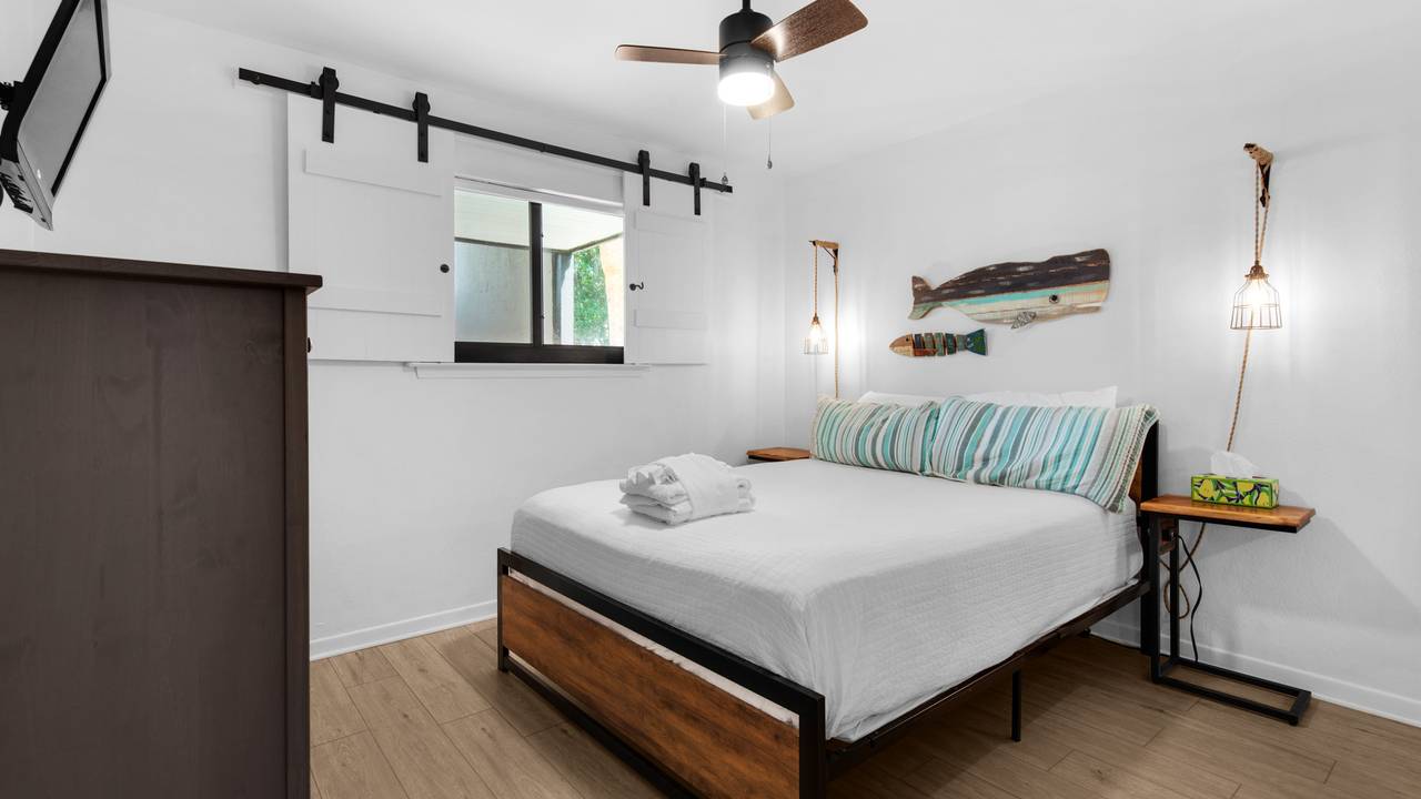 Beachside Condo 13 Beachside Condo 13