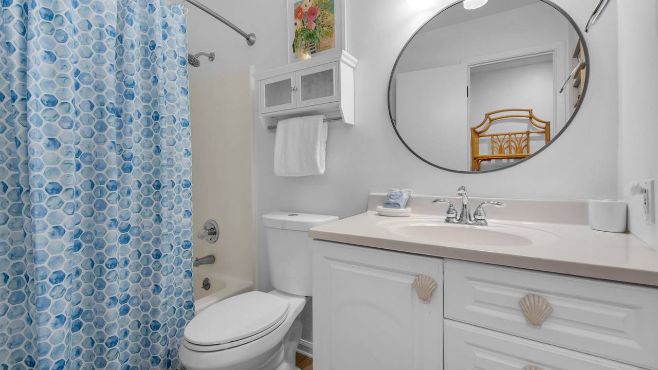 Beachside Condo 13 Beachside Condo 13