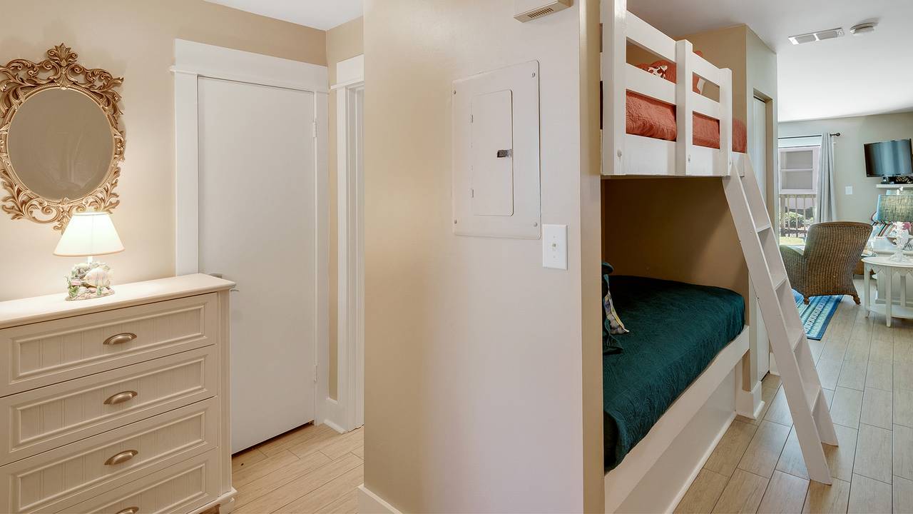 Beachside Condo 14 Beachside Condo 14