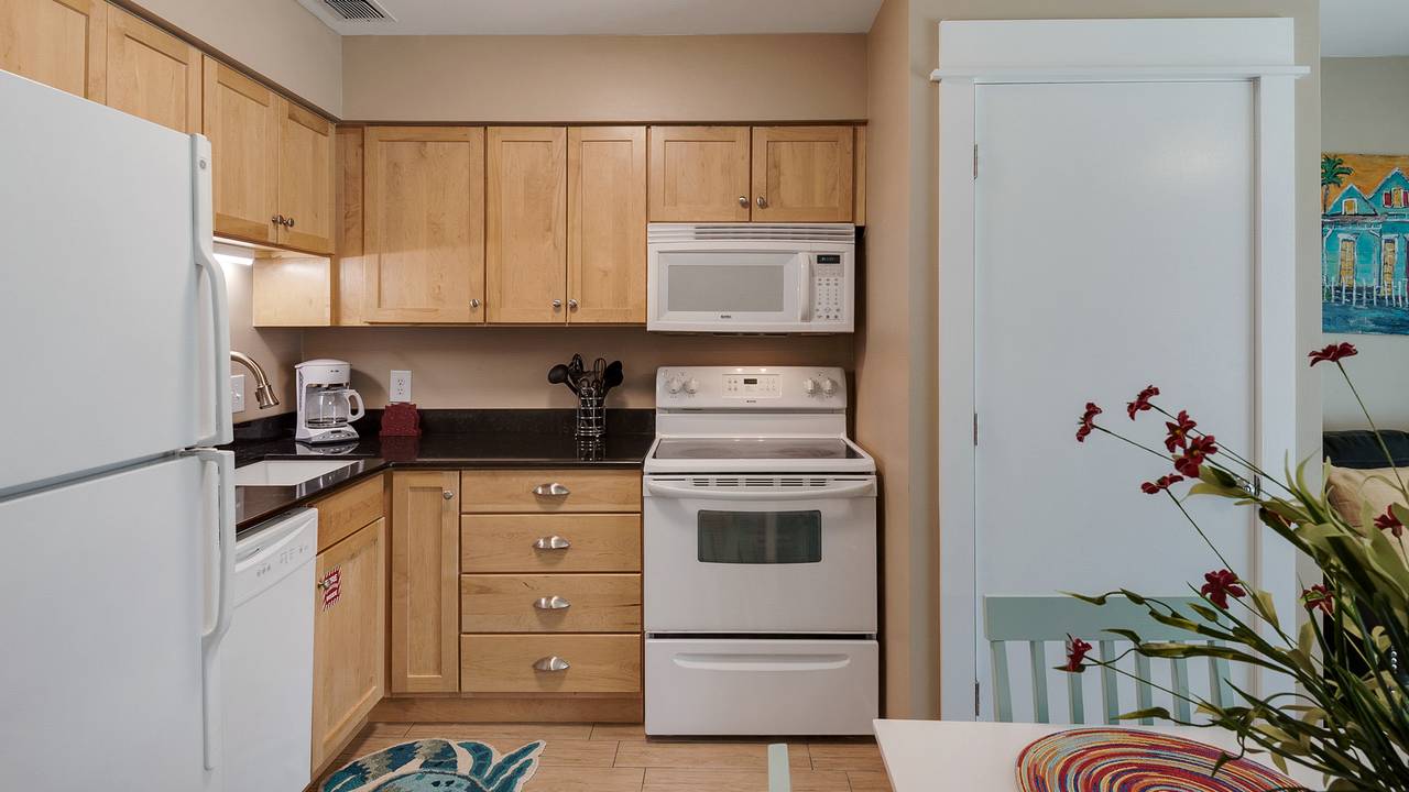 Beachside Condo 14 Beachside Condo 14